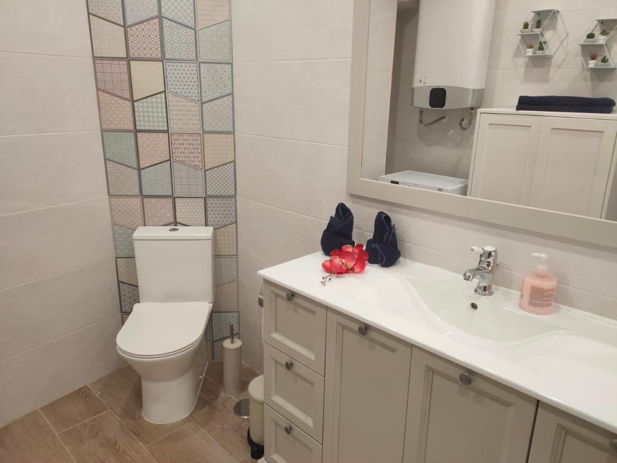 מאלגה Lagunillas Travel Apartment By Namaste Elite מראה חיצוני תמונה
